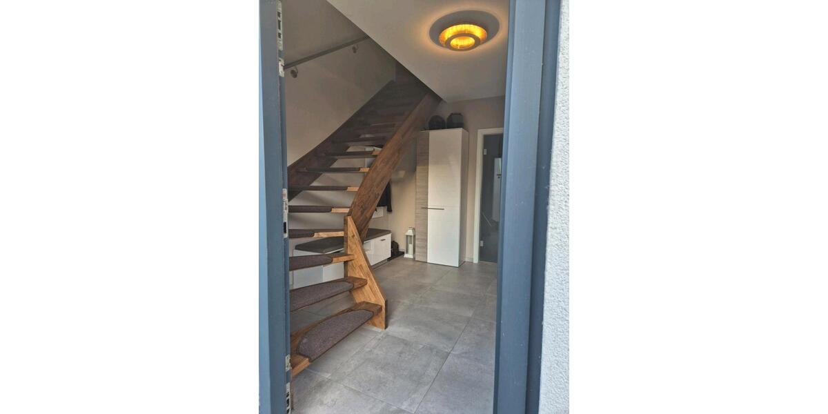 Einfamilienhaus Schenklengsfeld - 4 Zimmer, 138 m&sup2;, 330.000&euro; | Angebot:27009887