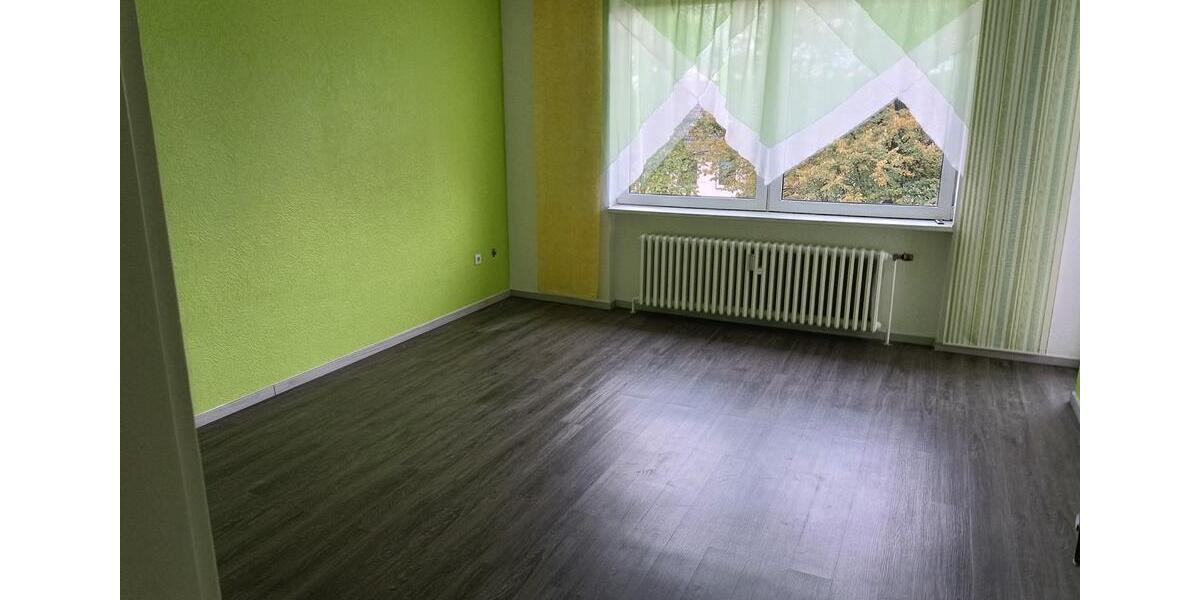 Etagenwohnung Blomberg - 5 Zimmer, 116 m&sup2;, 145.000&euro; | Angebot:26837758