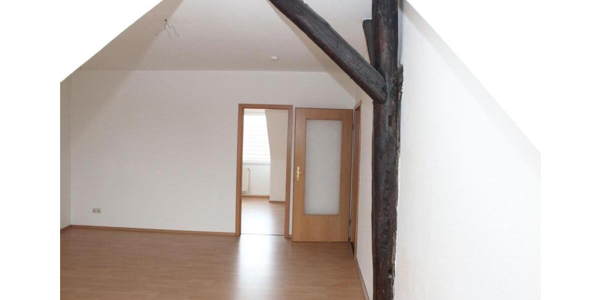 Dachgeschoßwohnung Hagenow - 4 Zimmer, 85 m&sup2;, 590&euro; | Angebot:25868132