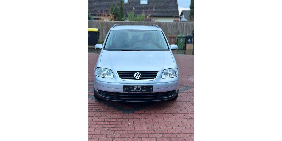 VW Touran 115.000 km 2.800 &euro; Bürstadt 68642
