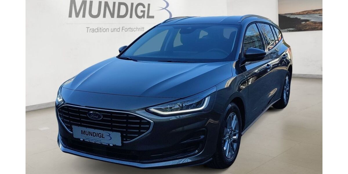 Ford Focus 5.456 km 31.890 &euro; Landshut 84030