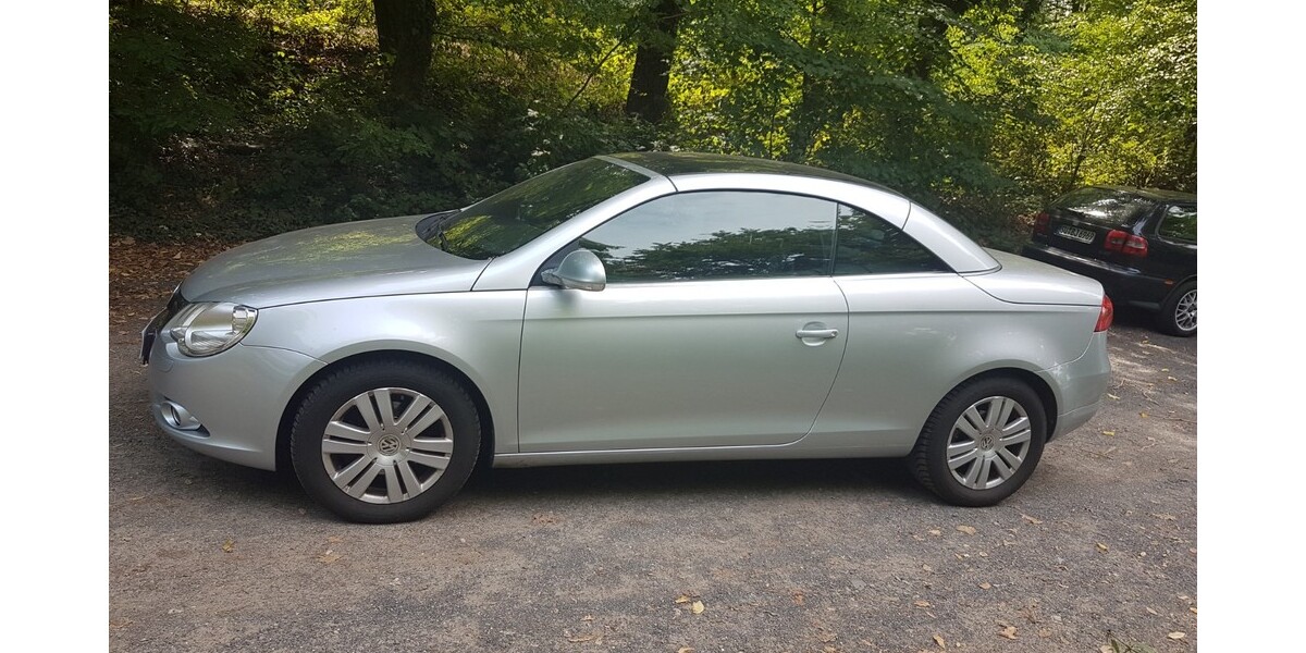 VW Eos 146.225 km 4.300 &euro; Bonn 53111