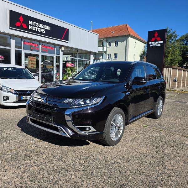Mitsubishi Outlander 60.050 km 20.900 € Greifswald 17489