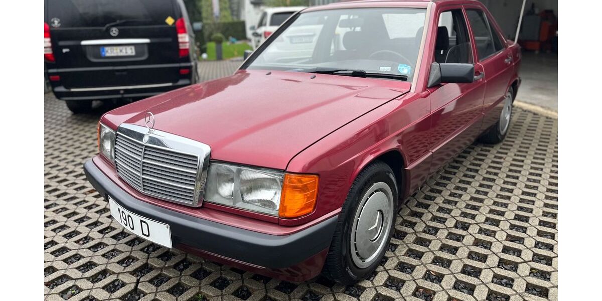 Mercedes-Benz 190 156.000 km 6.350 &euro; Krefeld 47809