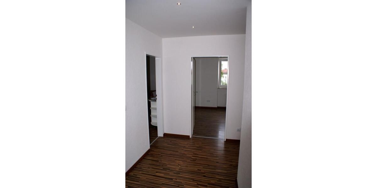 Etagenwohnung Erlangen Alterlangen - 3 Zimmer, 90 m&sup2;, 320.000&euro; | Angebot:26320584