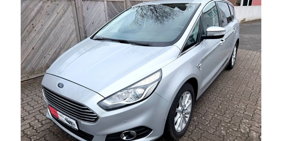 Ford S-Max 213.000 km 8.700 &euro; Neumünster 24536