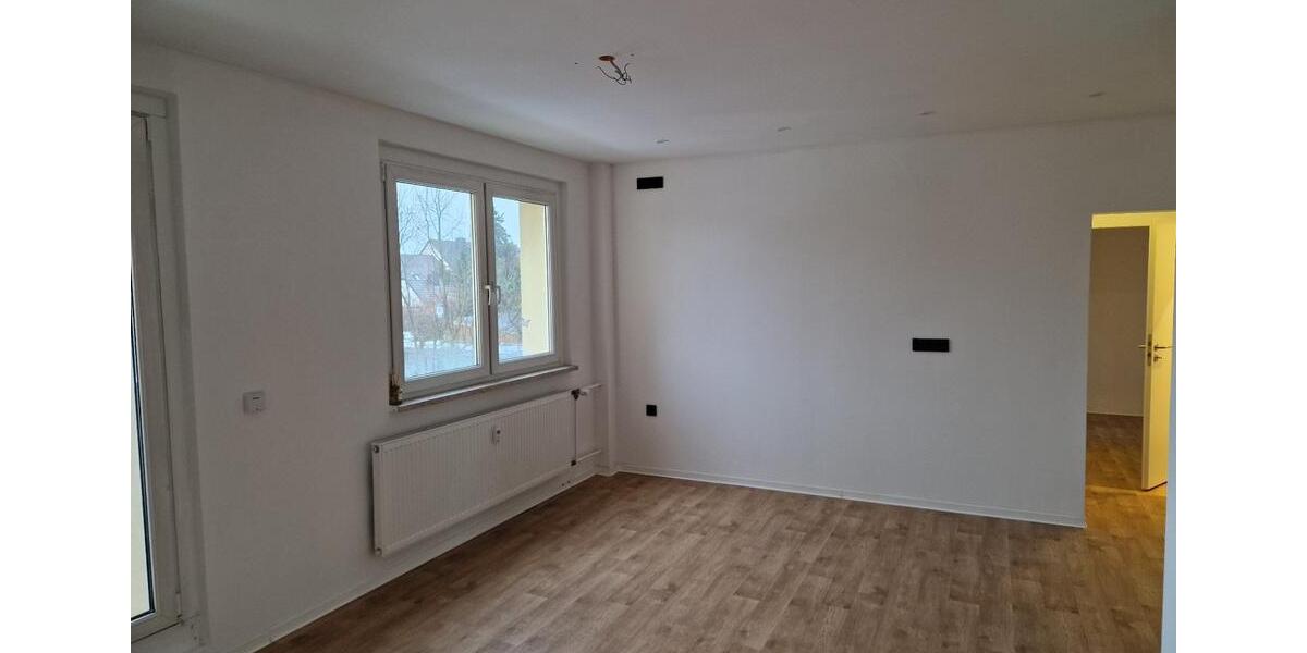Etagenwohnung Gräfenhainichen - 5 Zimmer, 104 m&sup2;, 807&euro; | Angebot:24688996