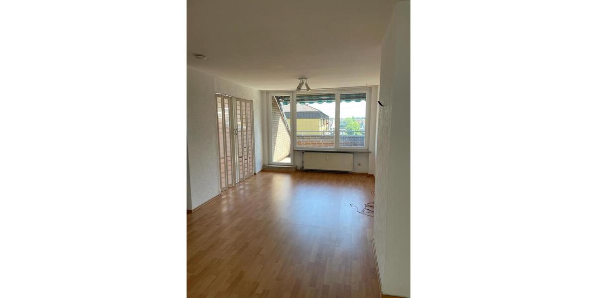 Dachgeschoßwohnung Garbsen Berenbostel - 2.5 Zimmer, 70 m&sup2;, 650&euro; | Angebot:26374682