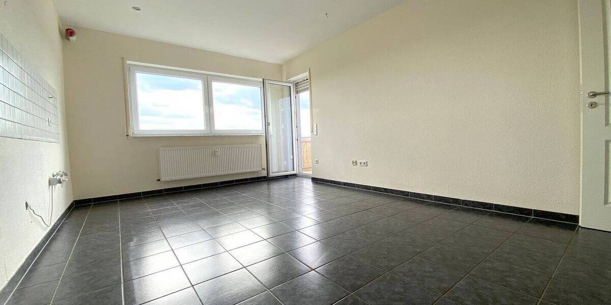 Mehrfamilienhaus, Wohnhaus Mayen Kürrenberg - 6 Zimmer, 135 m&sup2;, 1.200&euro; | Angebot:24610250