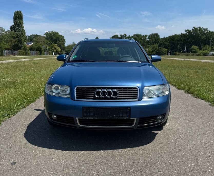 Audi A4 235.000 km 2.500 € Tauberrettersheim 97285