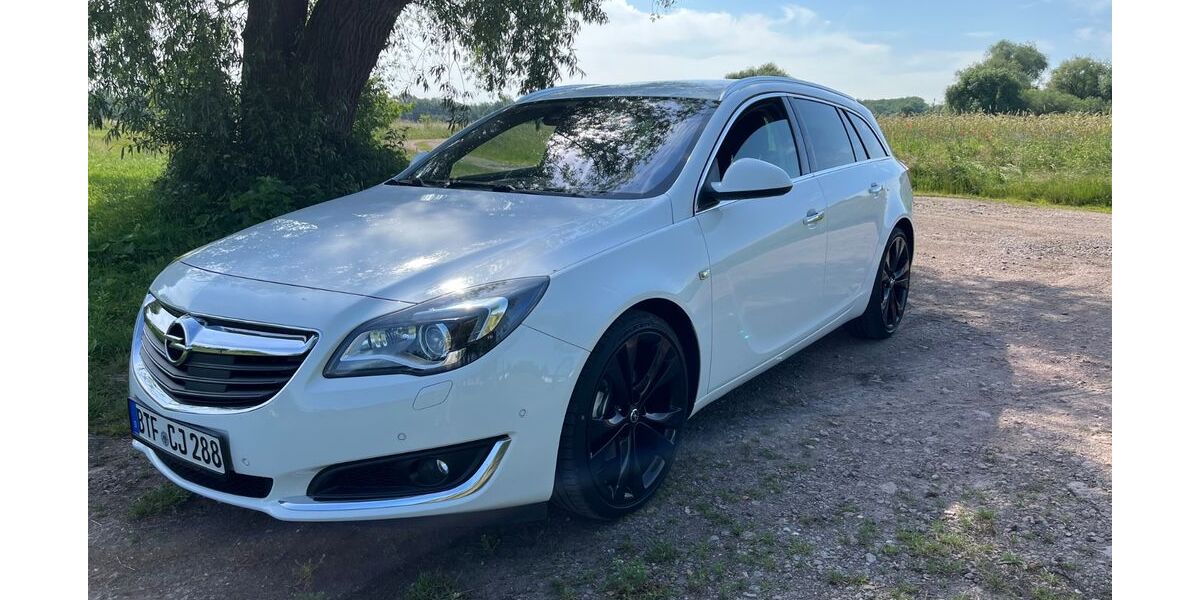 Opel Insignia 144.216 km 11.900 &euro; Jeßnitz 06800