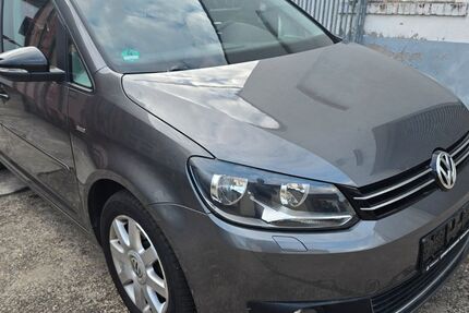 VW Touran 159.400 km 8.600 &euro; Worms 67551