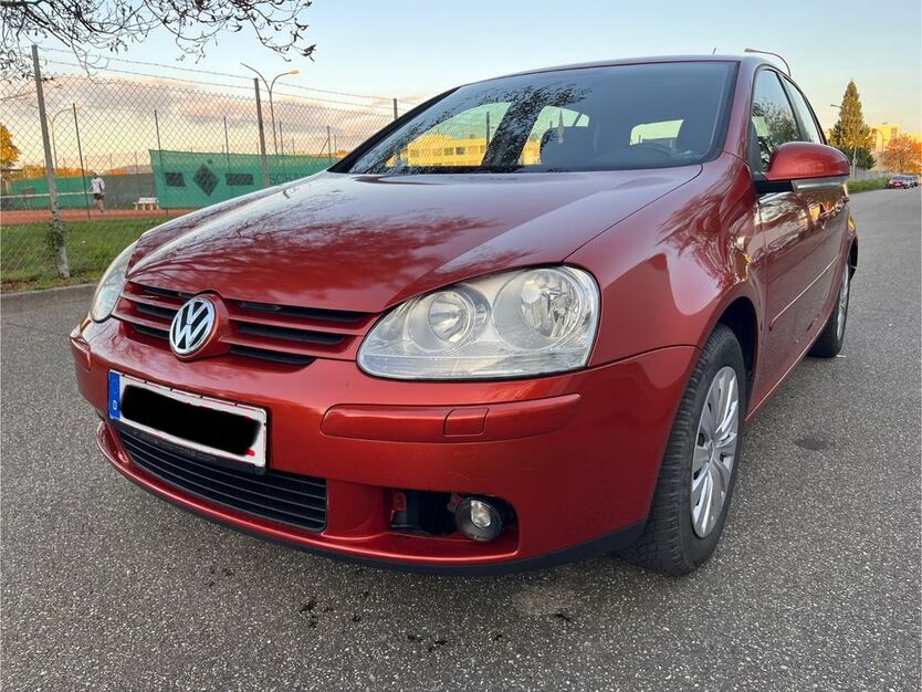 VW Golf 190.000 km 2.700 € Lahr 77933