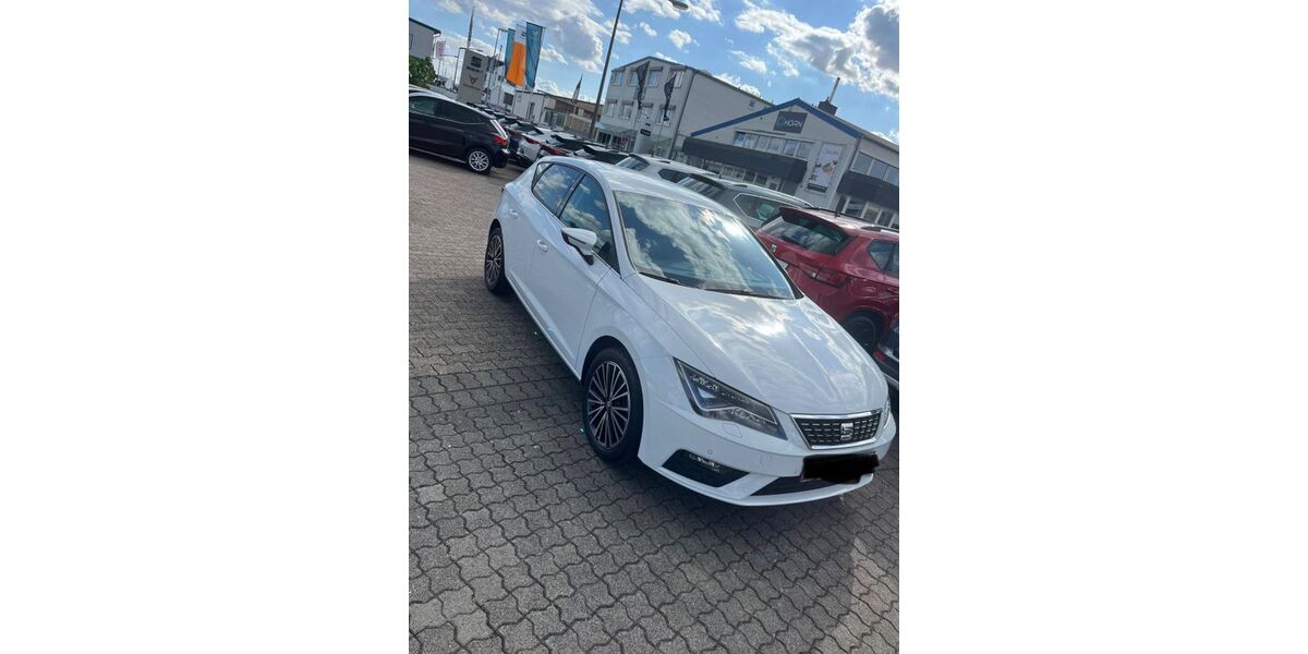 Seat Leon 79.000 km 14.250 &euro; Udler 54552