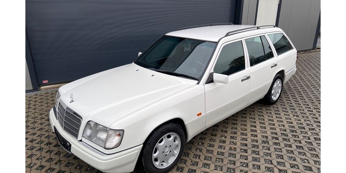 Mercedes-Benz E 200 156.509 km 16.900 &euro; Sandesneben 23898