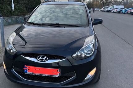 Hyundai ix20 140.000 km 2.999 &euro; Berlin 10319