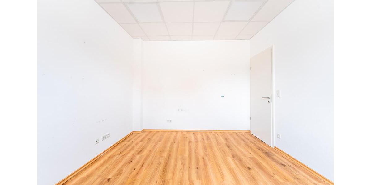 Gewerbeobjekt Sünching - 790&euro; | Angebot:22039919