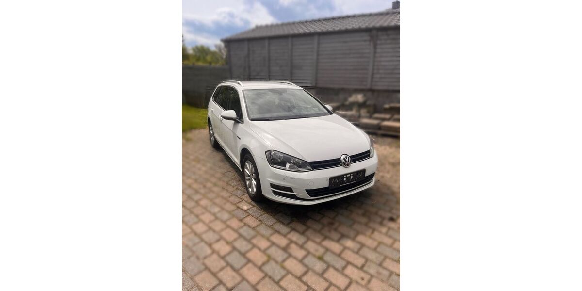 VW Golf 138.054 km 12.500 &euro; Struvenhütten 24641