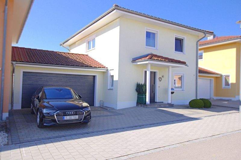 Einfamilienhaus Maxhütte-Haidhof Haidhof - 4 Zimmer, 125 m&sup2;, 659.000&euro; | Angebot:25822159