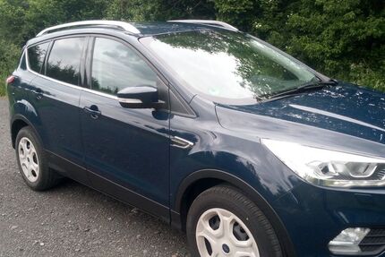 Ford Kuga 74.200 km 10.900 &euro; Erndtebrück 57339