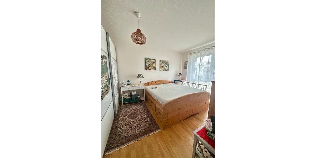 Etagenwohnung Neusäß - 3 Zimmer, 88 m&sup2;, 1.300&euro; | Angebot:26696380