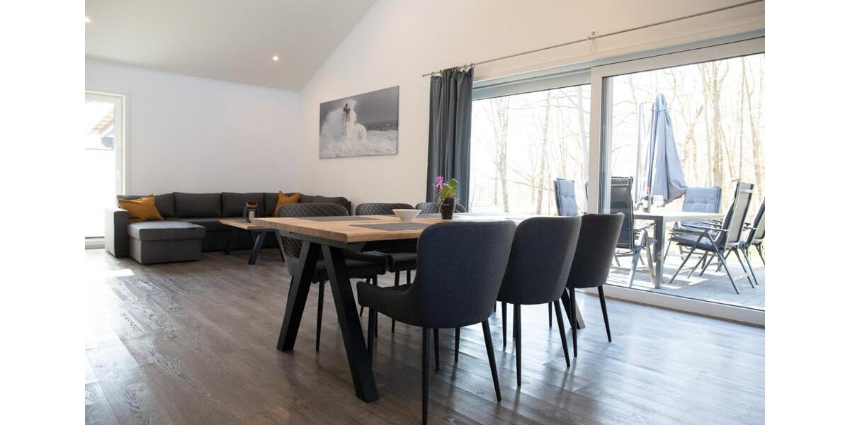 Doppelhaushälfte Meldorf - 3 Zimmer, 100 m&sup2;, 1.000&euro; | Angebot:25570263