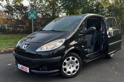 Peugeot 1007 213.000 km 1.300 &euro; Frankfurt am Main 60486