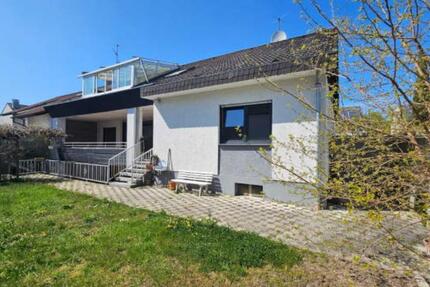 2 Familien BUNGALOW + 1 einlieger wohnung 12 zimmer