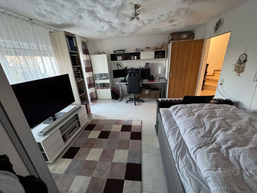 Provisionsfrei* Reiheneckhaus von Privat in Herrenberg - Brahmsstraße 5.5 zimmer