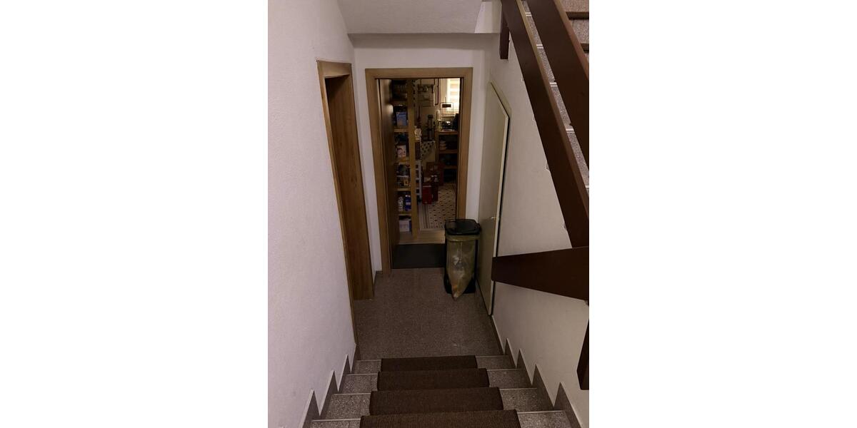 Reihenhaus Stuttgart Hedelfingen - 7 Zimmer, 125 m&sup2;, 699.000&euro; | Angebot:26187006
