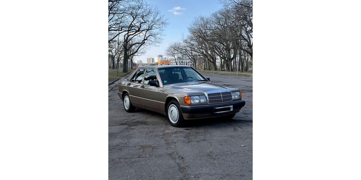 Mercedes-Benz 190 126.600 km 10.300 &euro; Leipzig 04275