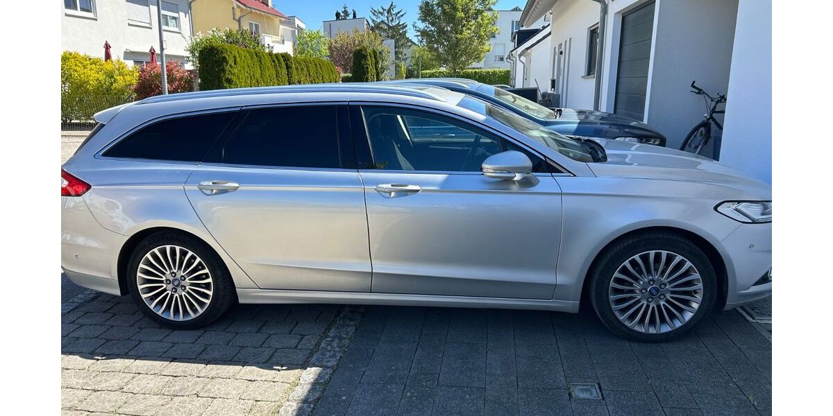 Ford Mondeo 145.000 km 12.200 &euro; Rutesheim 71277