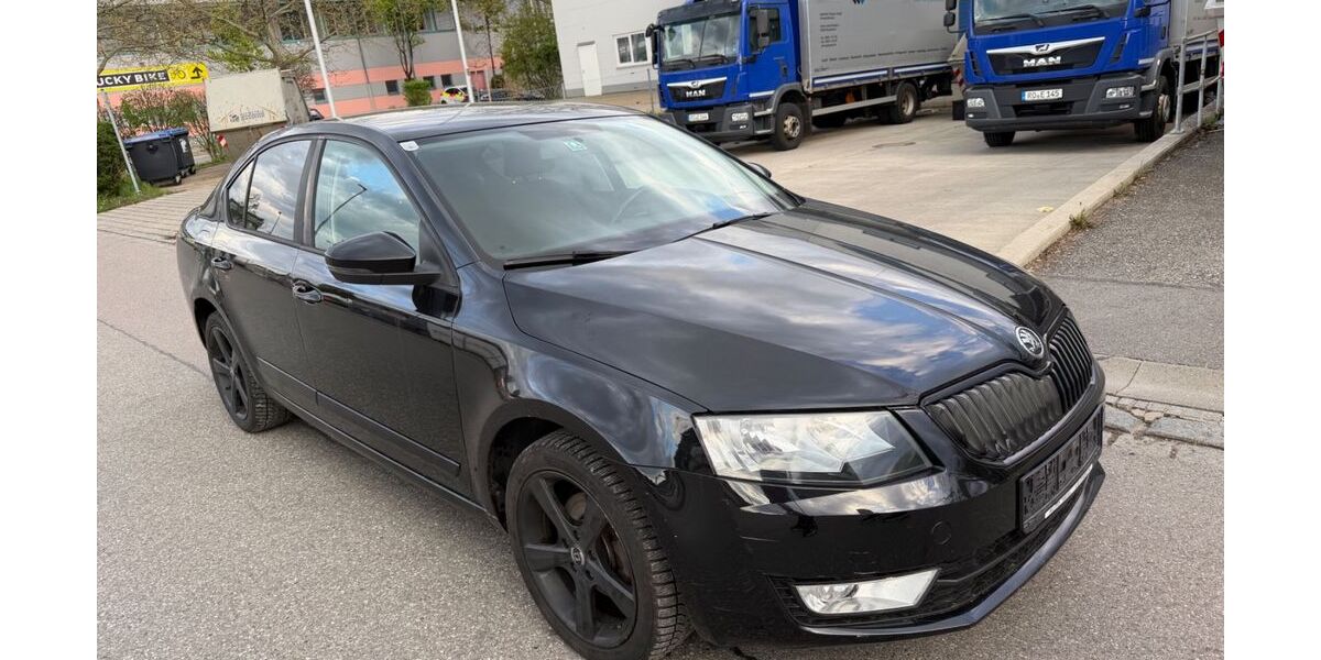 Skoda Octavia 189.000 km 3.200 &euro; Rosenheim 83026