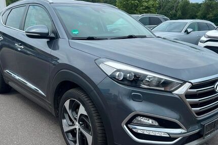 Hyundai TUCSON 108.958 km 9.990 &euro; Wildau 15745
