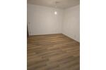 Dachgeschoßwohnung Dinslaken Hiesfeld - 2.5 Zimmer, 73 m&sup2;, 600&euro; | Angebot:26396476