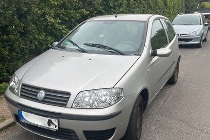 Fiat Punto 161.400 km 1.400 &euro; Hamburg 22609
