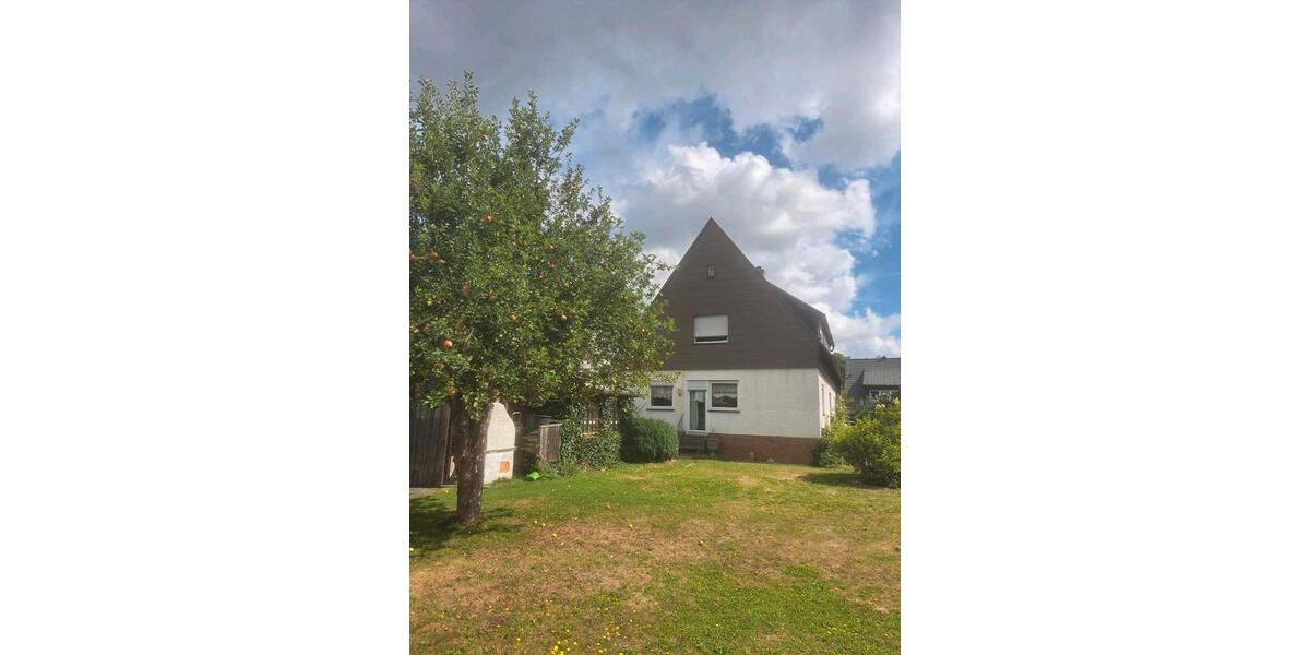 Einfamilienhaus Marktredwitz - 8 Zimmer, 160 m&sup2;, 295.000&euro; | Angebot:27263542
