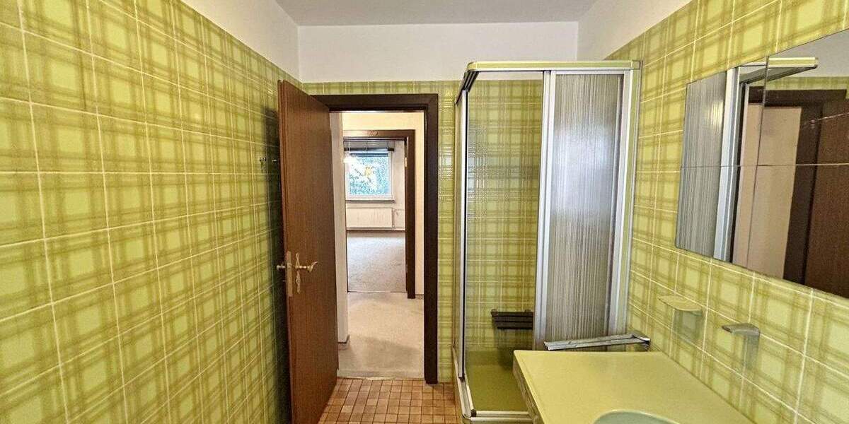 Reihenmittelhaus Lübeck St. Jürgen - 6 Zimmer, 110 m&sup2;, 290.000&euro; | Angebot:25360537