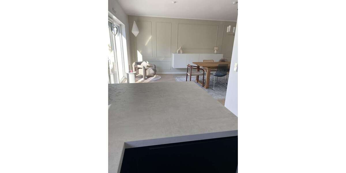 Etagenwohnung Porta Westfalica - 5 Zimmer, 135 m&sup2;, 1.490&euro; | Angebot:25336883