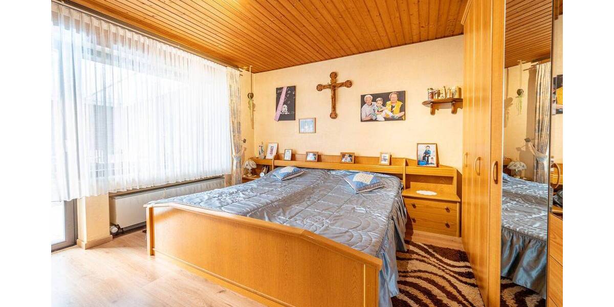 Reihenmittelhaus Selfkant / Hillensberg Hillensberg - 6 Zimmer, 186 m&sup2;, 210.000&euro; | Angebot:25802755