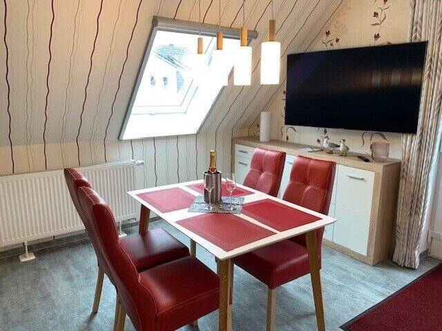 Einfamilienhaus Thiessow Klein Zicker - 7 Zimmer, 185 m&sup2;, 700.000&euro; | Angebot:26247624
