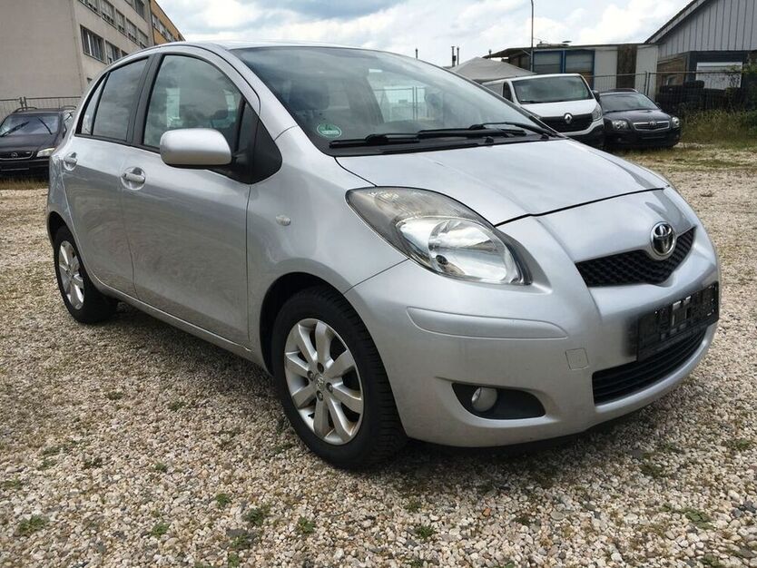 Yaris