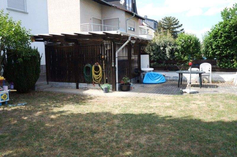 Mehrfamilienhaus, Wohnhaus Hanau Klein-Auheim - 9 Zimmer, 200 m&sup2;, 549.000&euro; | Angebot:25726782