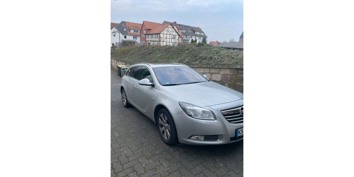 Opel Insignia 84.000 km 6.500 &euro; Lohfelden 34253