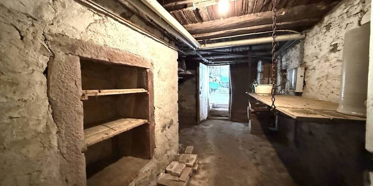 Mehrfamilienhaus, Wohnhaus Friesenheim - 7 Zimmer, 125 m&sup2;, 405.000&euro; | Angebot:26686772