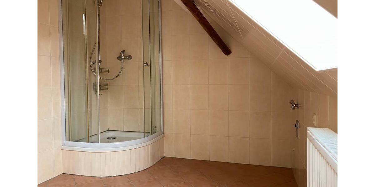 Etagenwohnung Bad Sulza - 2 Zimmer, 109 m&sup2;, 620&euro; | Angebot:26020424