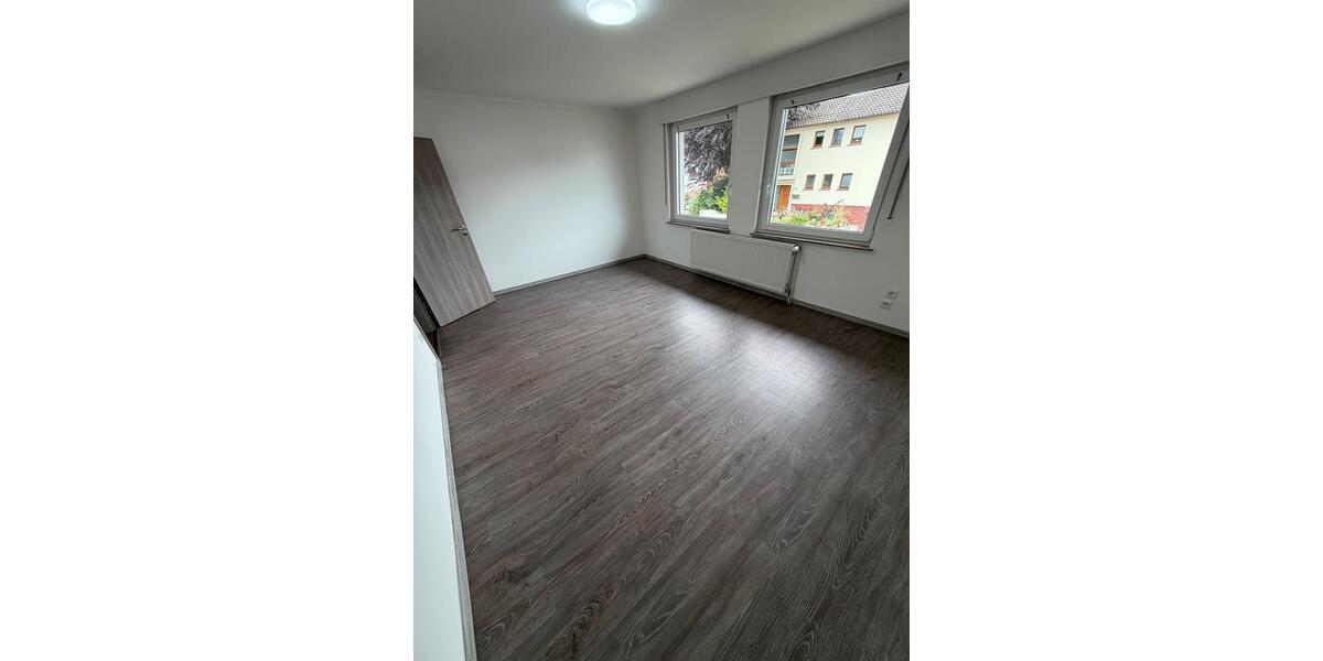Einfamilienhaus Bad Oeynhausen - 7 Zimmer, 180 m&sup2;, 419.000&euro; | Angebot:26891030