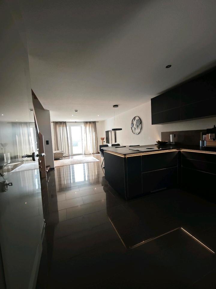 Modernes ReihenhausWohnung in bester Lage von Öhringen