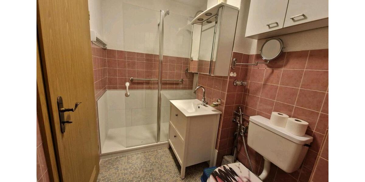 Hochparterre Hattingen Blankenstein - 3 Zimmer, 78 m&sup2;, 145.000&euro; | Angebot:26814671