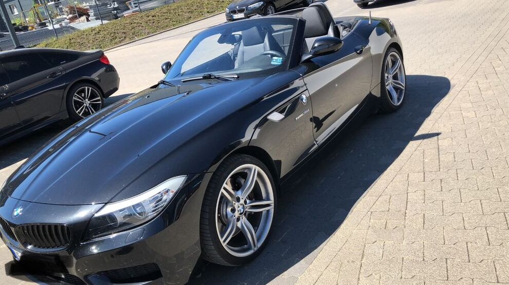 BMW Z4 85.000 km 22.999 € Lennestadt 57368